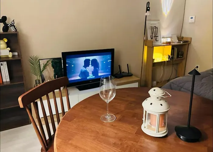 Appartement Cozy Sinnonhyeon Station Nonhyeon Station House